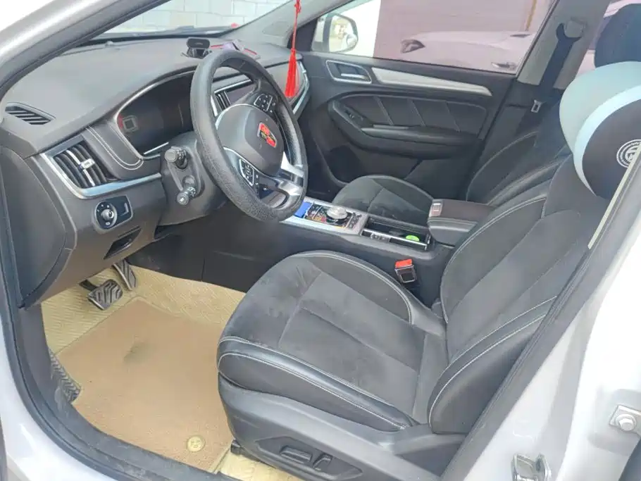 Roewe RX5 New Energy — миниатюра 9