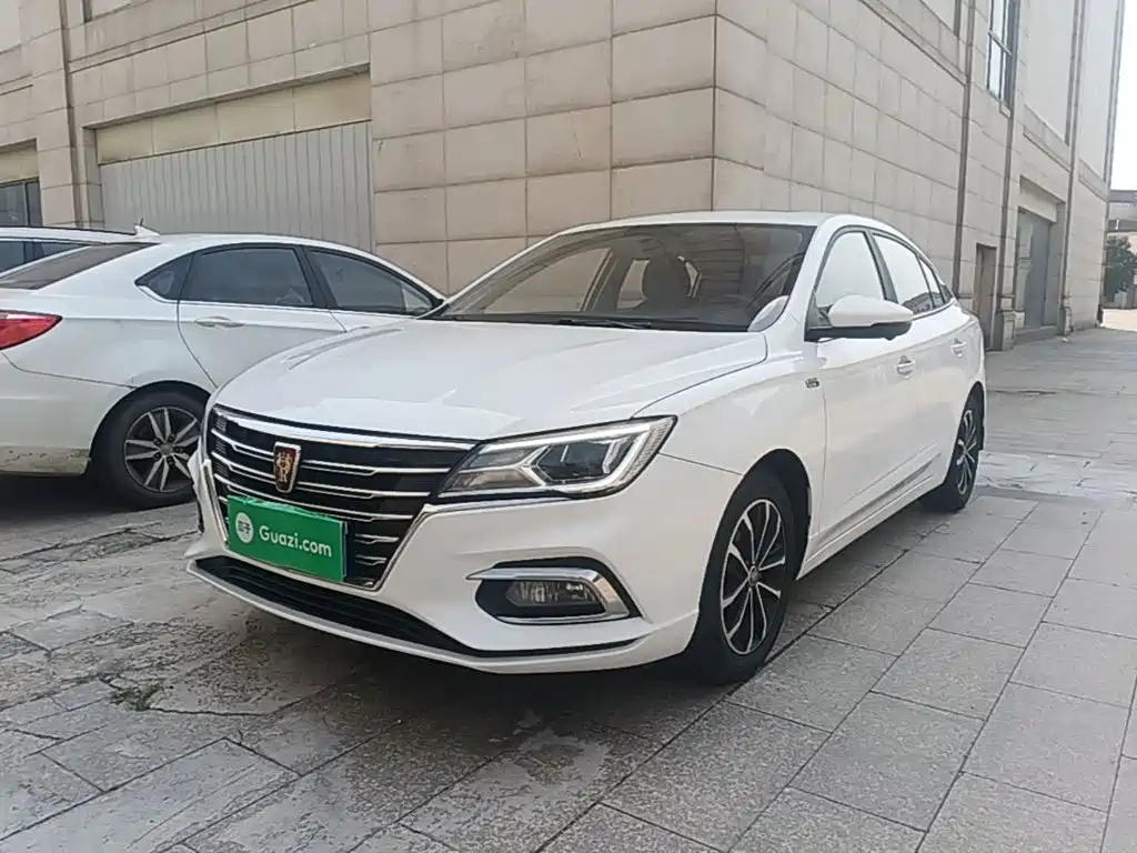 Roewe i5