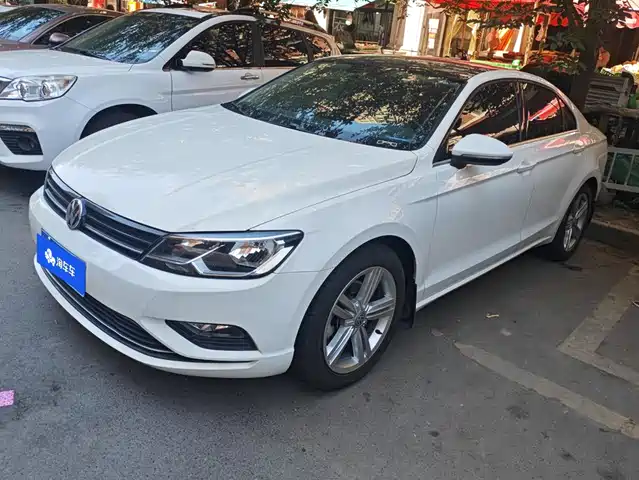 Volkswagen Lamando