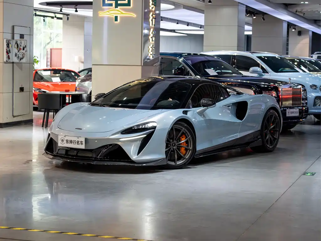McLaren Artura