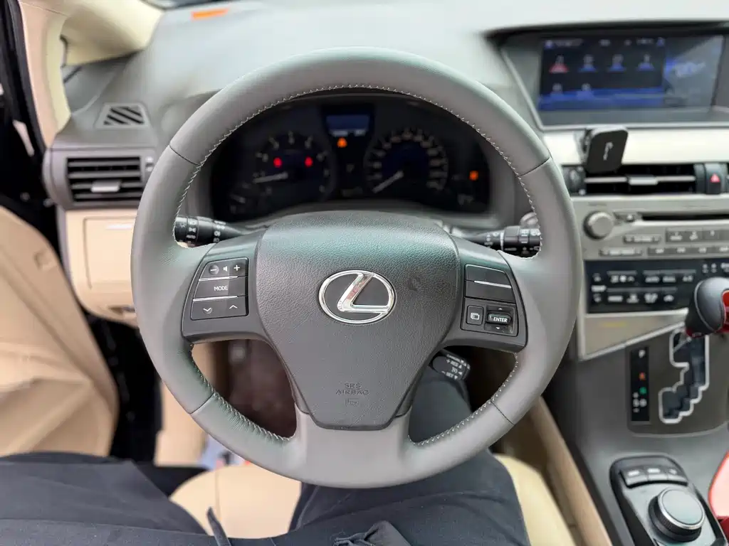 Lexus RX Classic — миниатюра 14