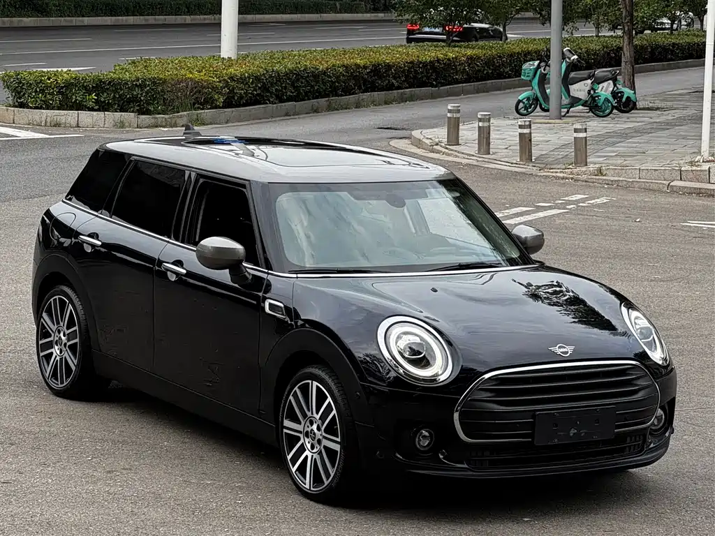 MINI Mini Clubman