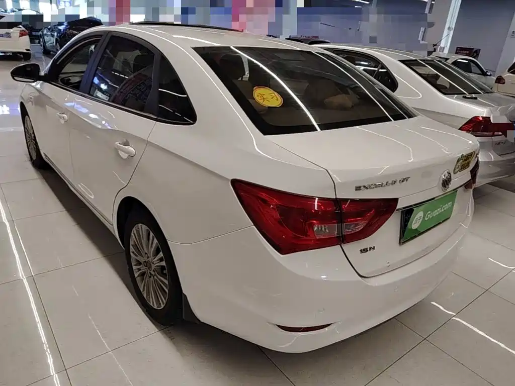 Buick Excelle — миниатюра 5