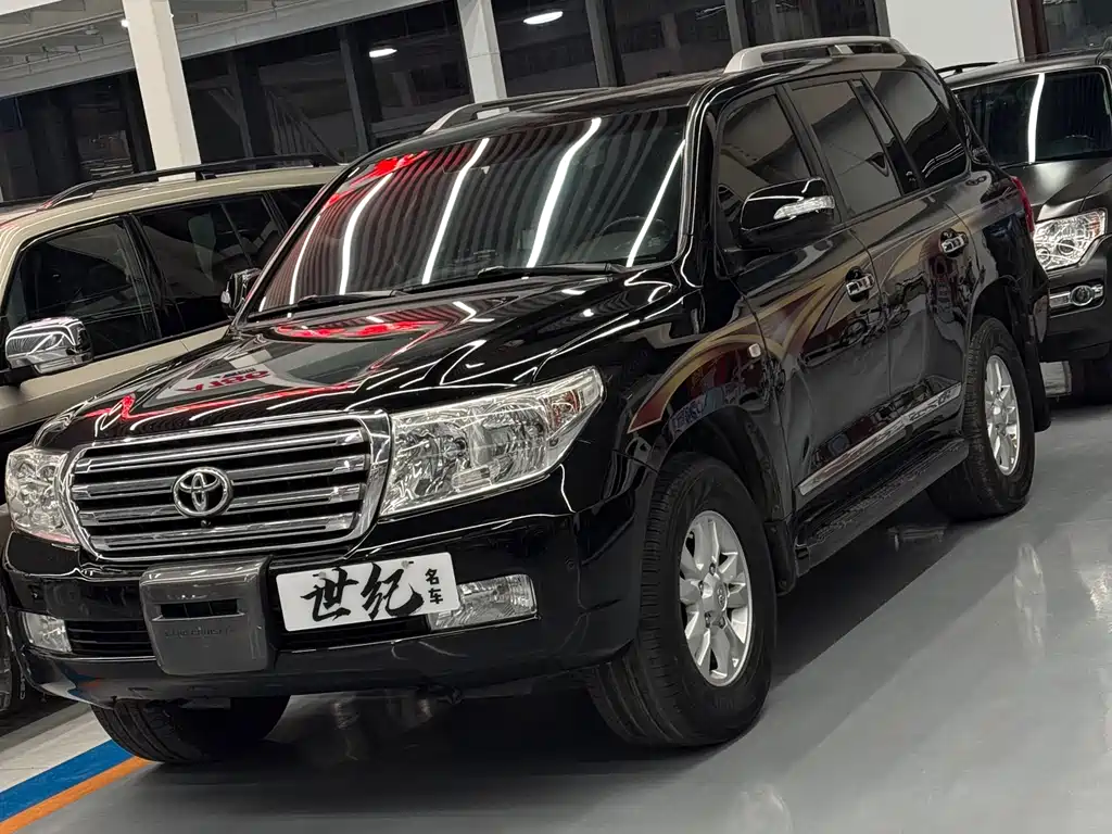 Toyota Land Cruiser 2012