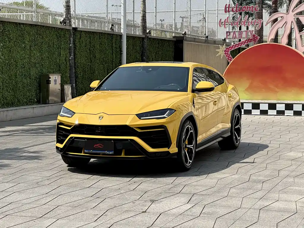 Lamborghini Urus 2022