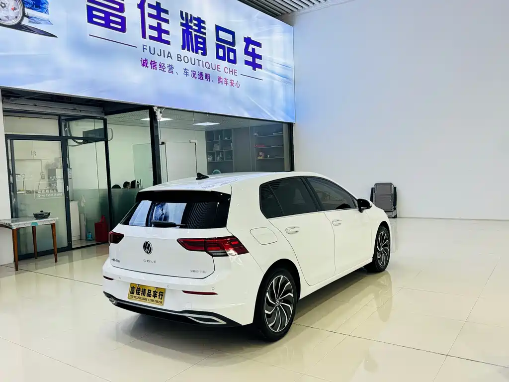 Volkswagen Golf — миниатюра 5