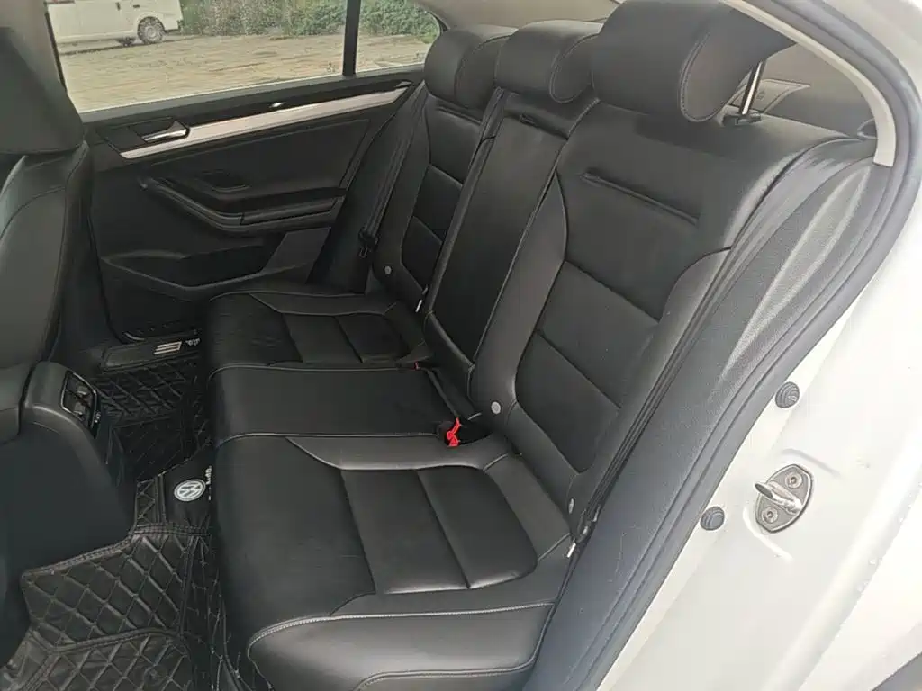 Volkswagen Sagitar — миниатюра 13