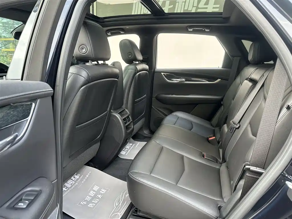 Cadillac XT5 2022 2.0T Luxury