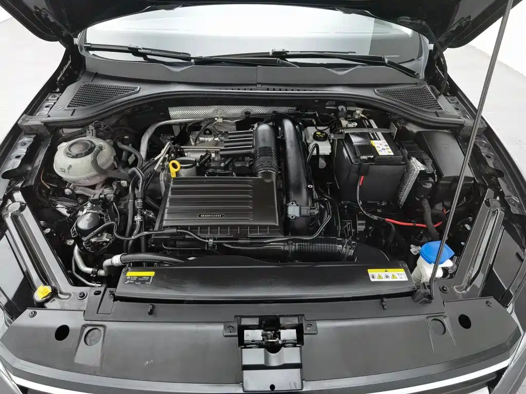 Volkswagen Bora — миниатюра 6