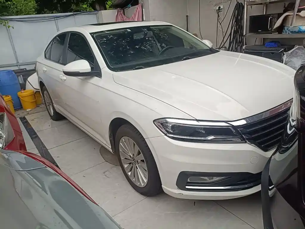 Volkswagen Lavida — миниатюра 4