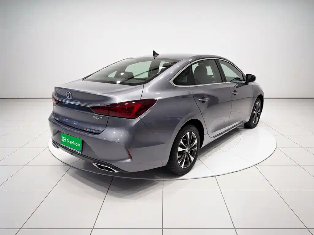 Changan Eado — миниатюра 4