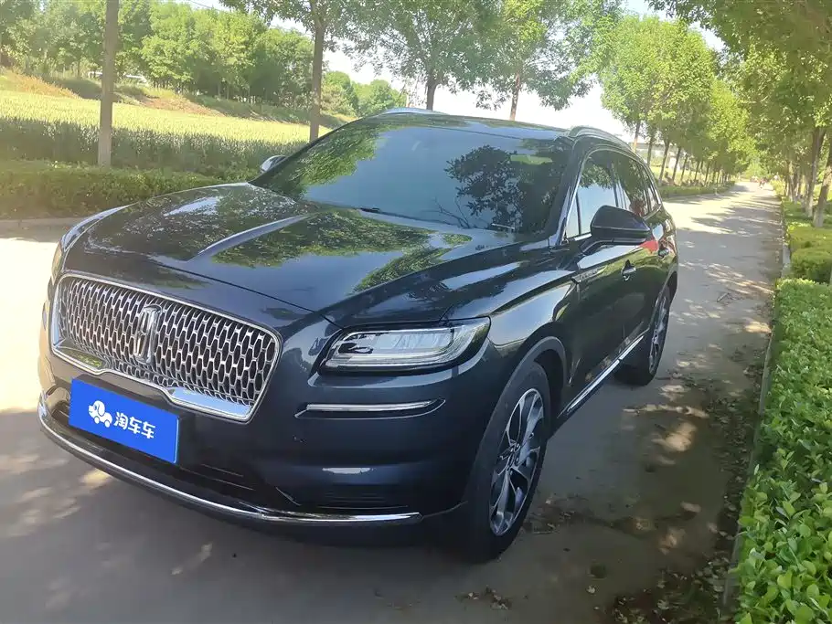 Lincoln Nautilus 2022