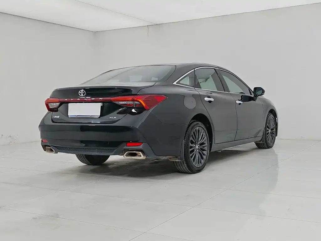 Toyota Avalon — миниатюра 6