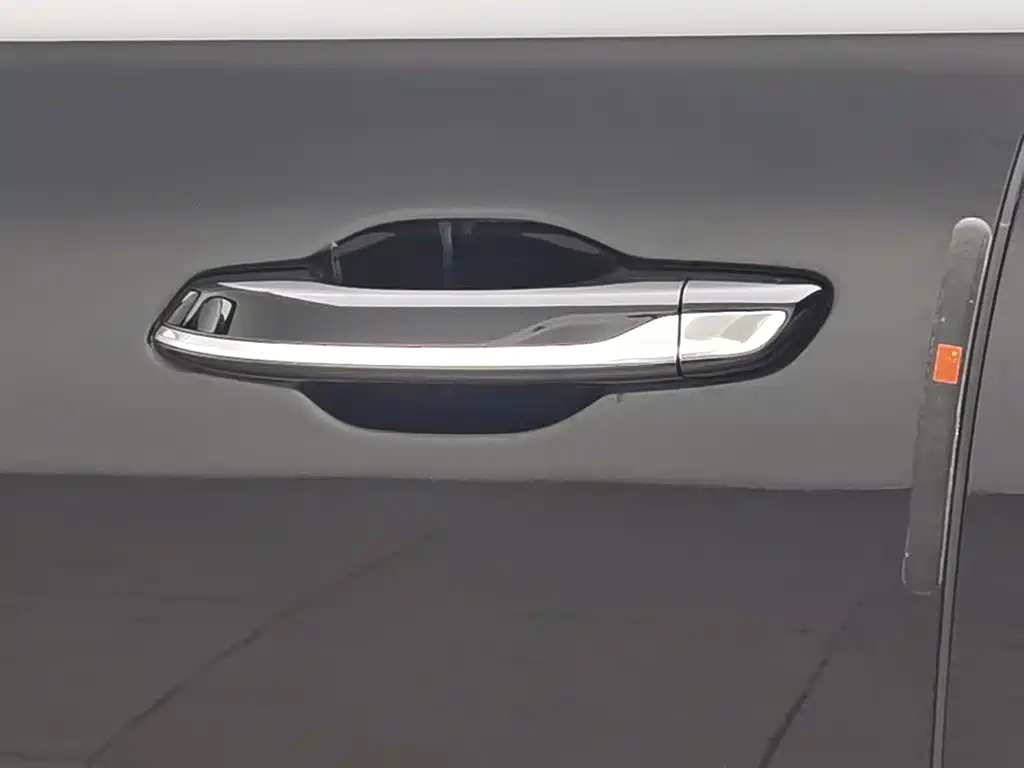 Hongqi Hongqi HS3 — миниатюра 18