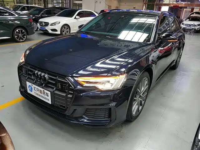 AUDI  A6