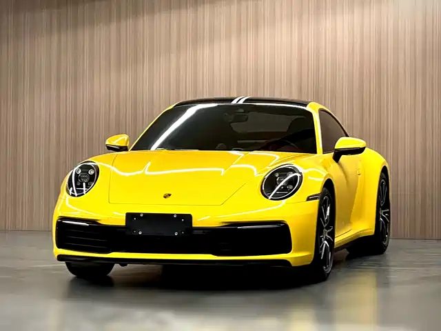 PORSCHE 911