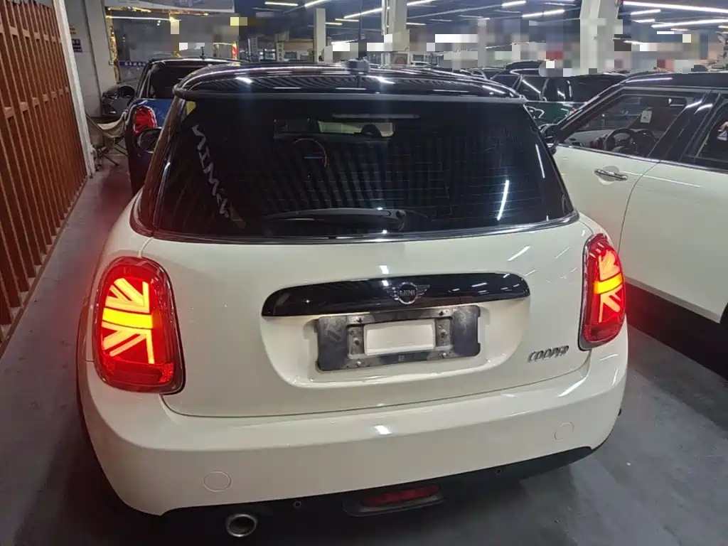 MINI Mini — миниатюра 6