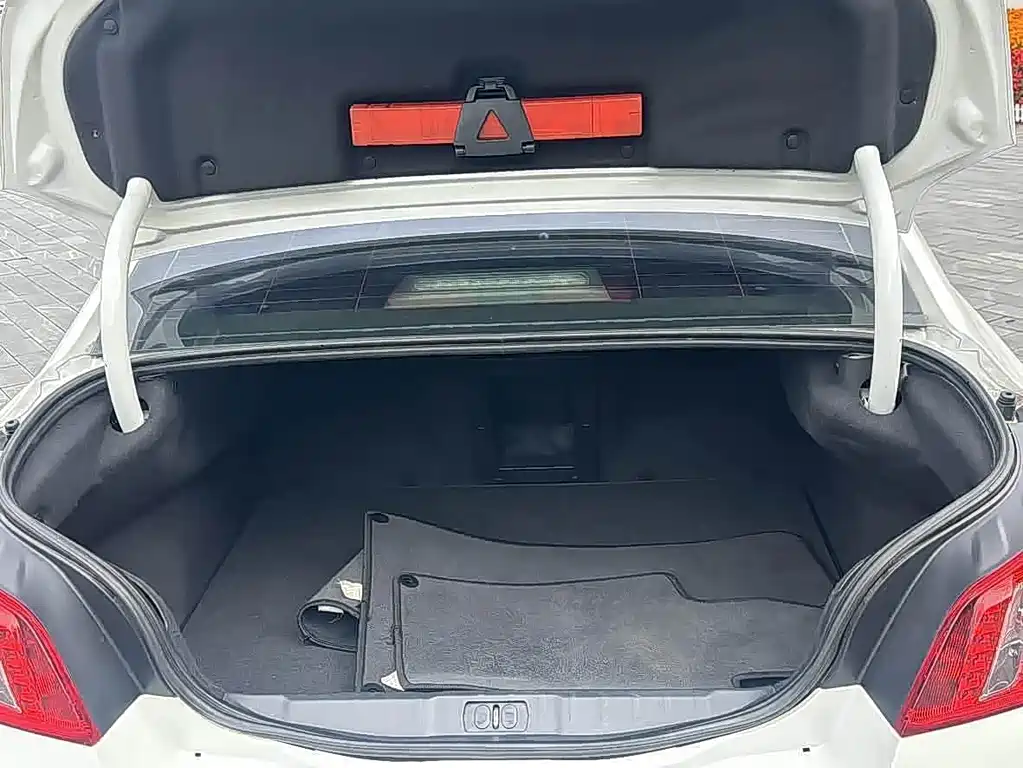 Peugeot 508 — миниатюра 18