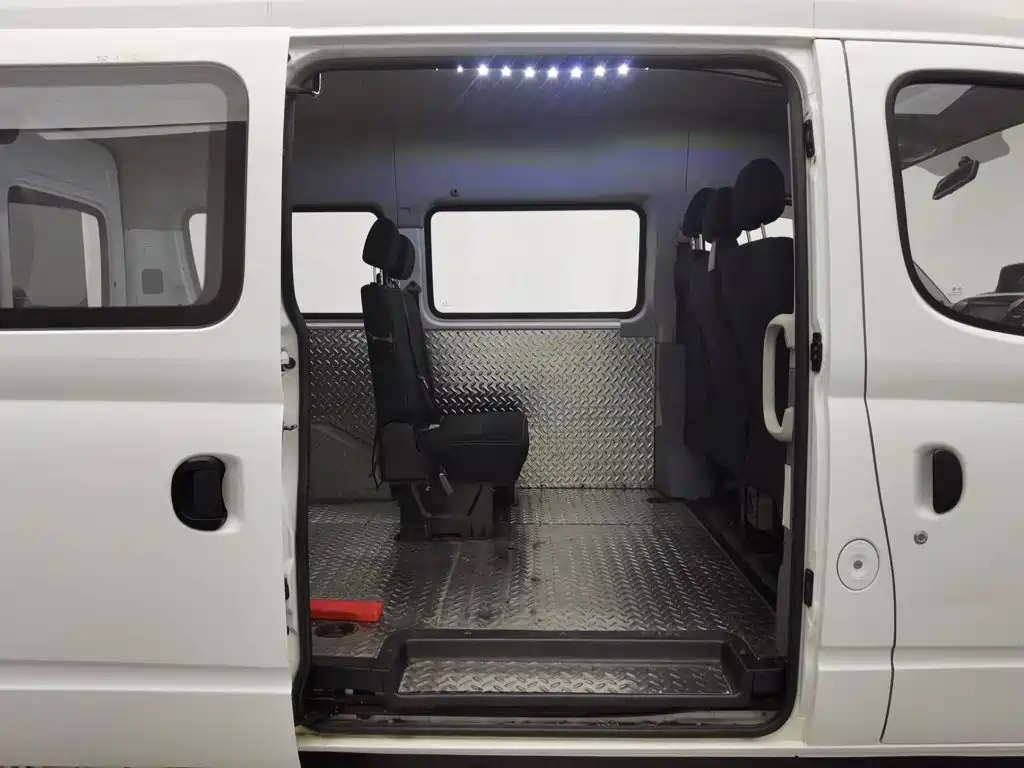 Maxus V80 — миниатюра 15