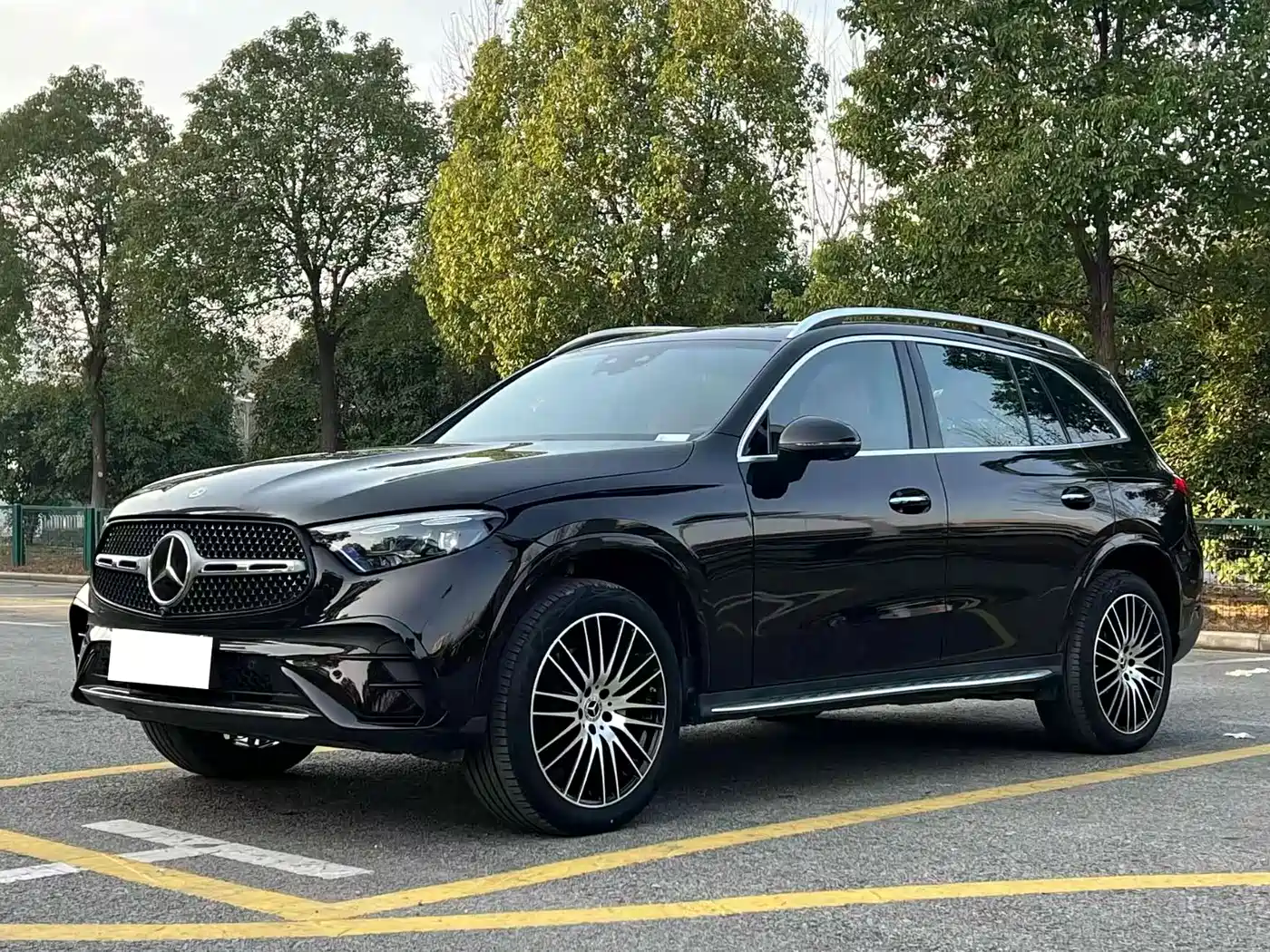 奔驰GLC 2023款 GLC 260 L 4MATIC 豪华型 5座 2023