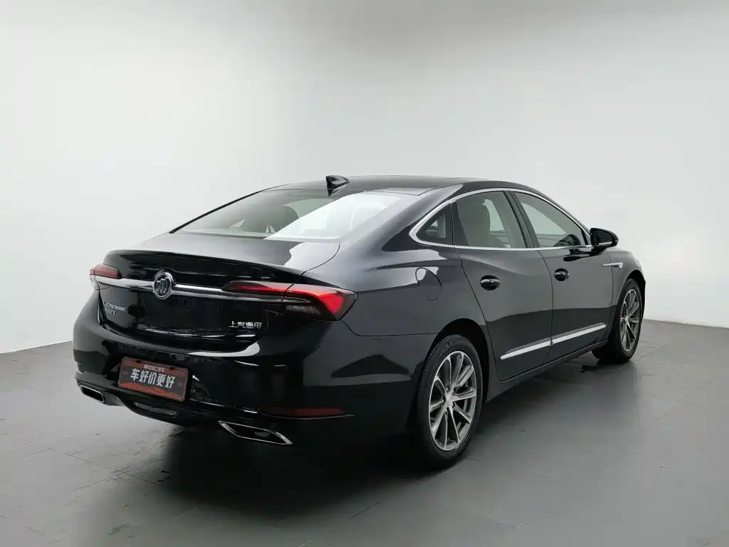 Buick LaCrosse — миниатюра 2