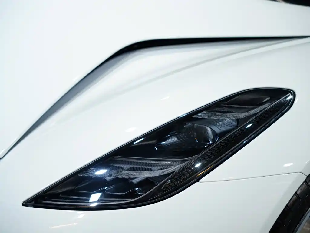 Lotus Emira — миниатюра 46