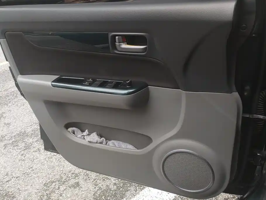 Suzuki Swift — миниатюра 7