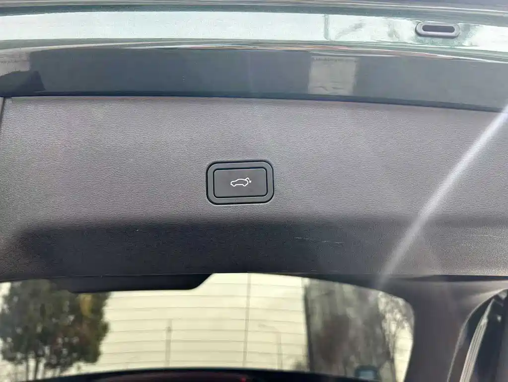 GEELY AUTOMOBILE XINGYUE L