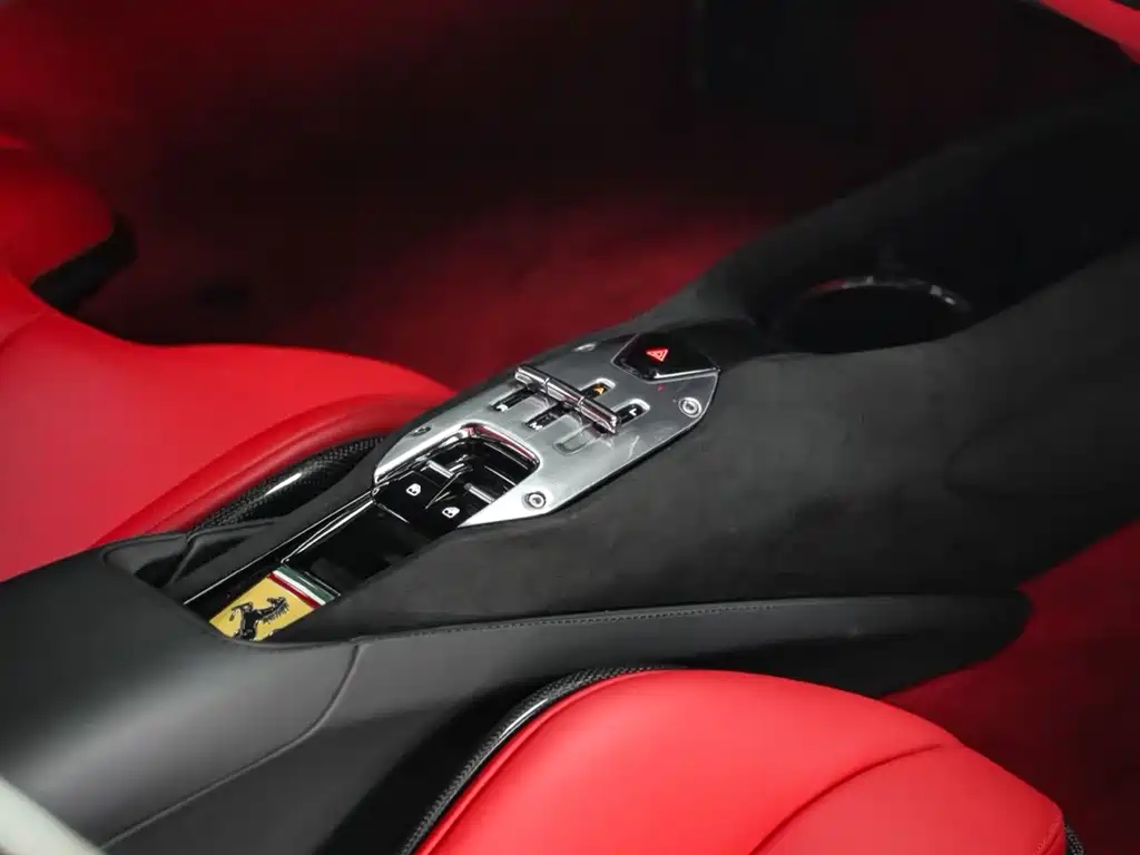 Ferrari SF90 — миниатюра 13