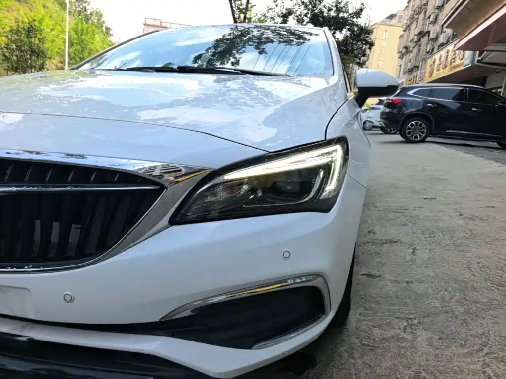 Buick Verano — миниатюра 24