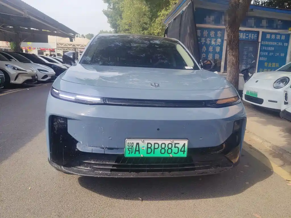 Leapmotor Leapmotor B10 — миниатюра 2