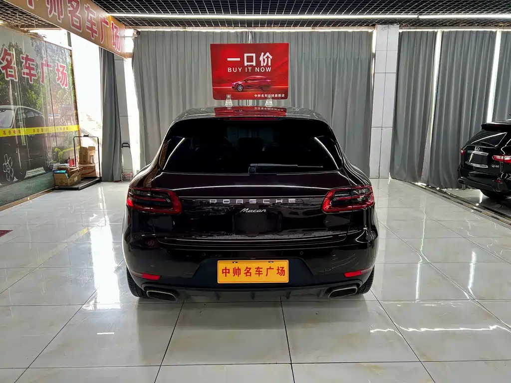 Porsche Macan 2016 Macan 2.0T
