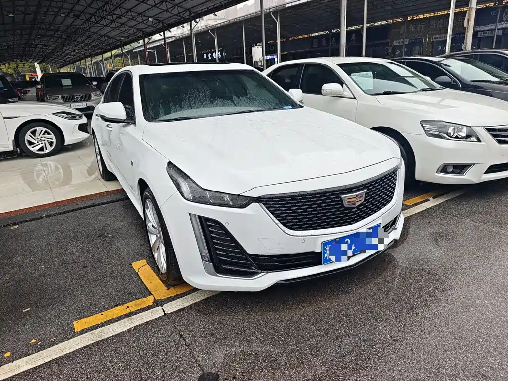 Cadillac CT5 2023
