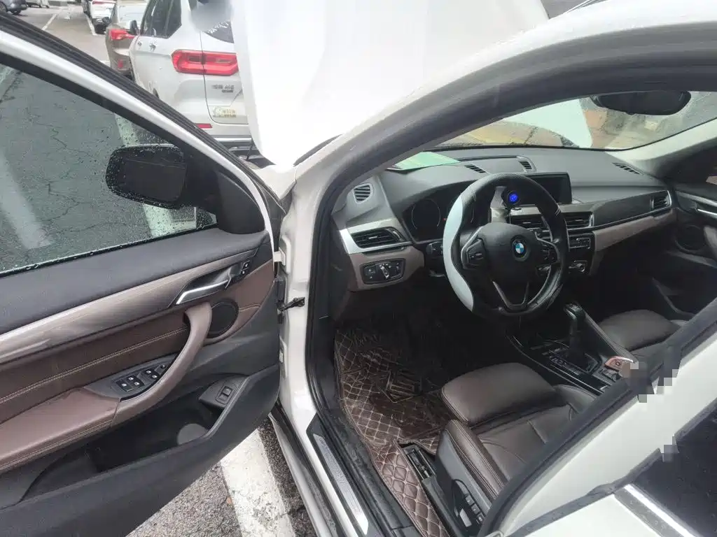 BMW X1 — миниатюра 12