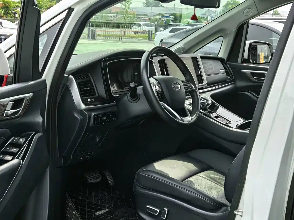 GAC Motor Trumpchi M8 — миниатюра 4
