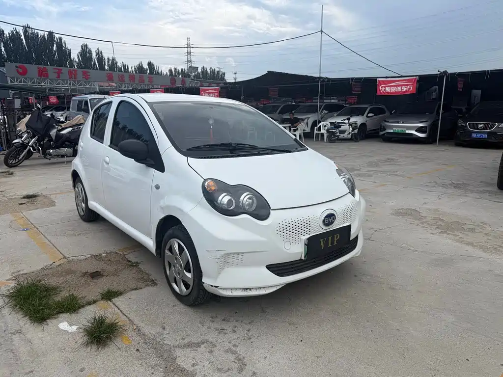 BYD e1 — миниатюра 3