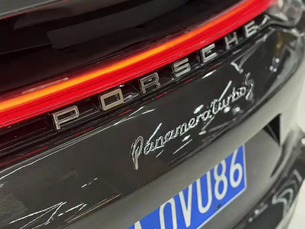 Porsche Panamera — миниатюра 5