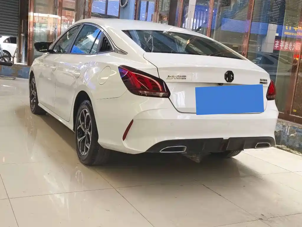 MG MG5 — миниатюра 6