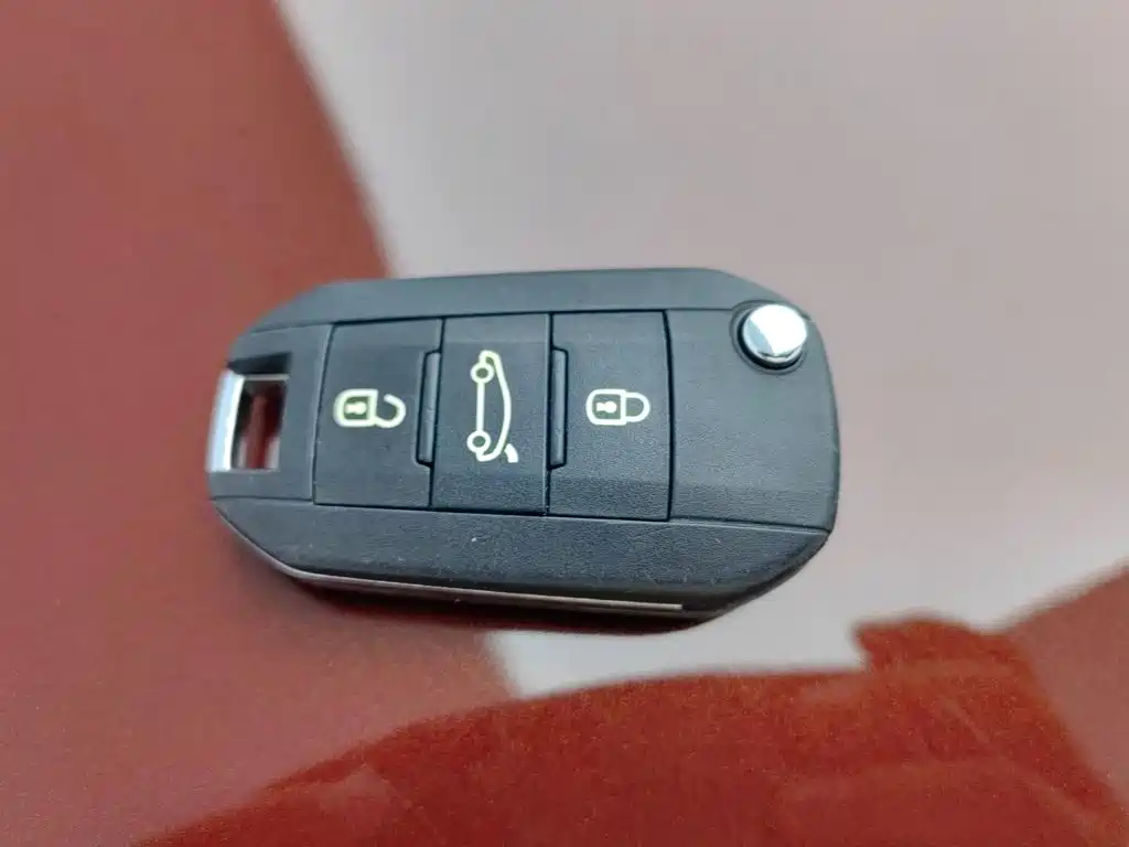 Citroen C3-XR — миниатюра 11