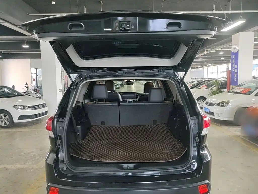 Toyota Highlander — миниатюра 19