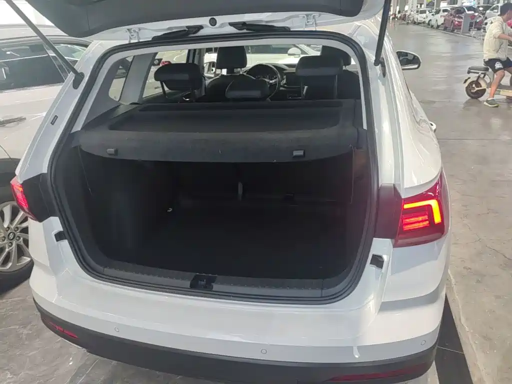 Volkswagen Tharu — миниатюра 19