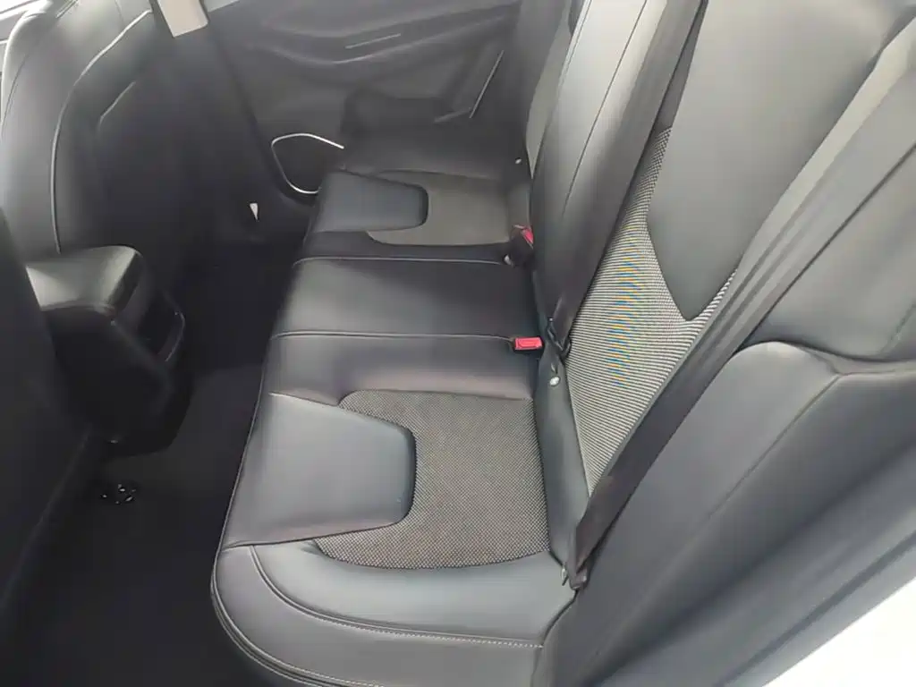Chery Arrizo 5 — миниатюра 17
