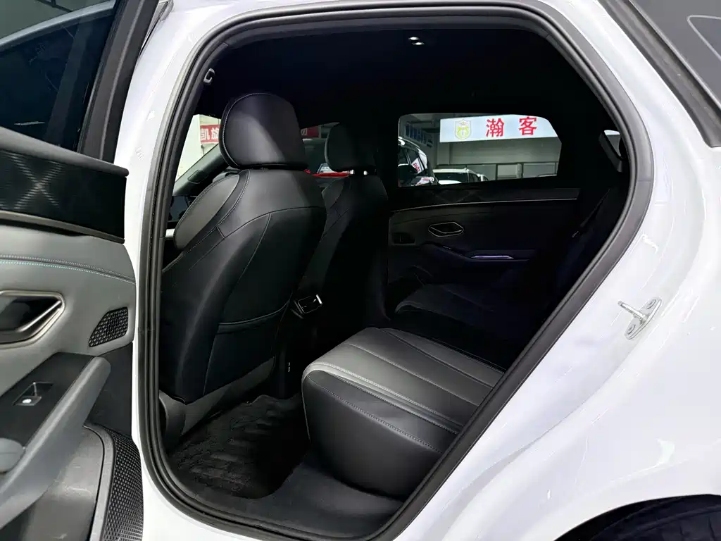 BYD Qin L — миниатюра 9