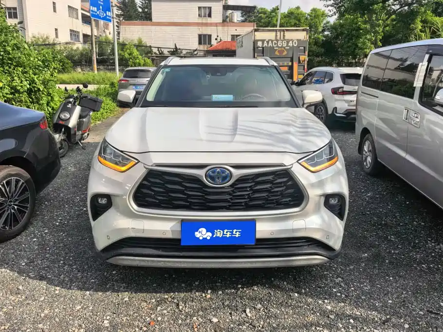 Toyota Highlander — миниатюра 2