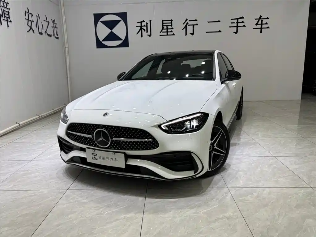 Mercedes-Benz C-Class 2024