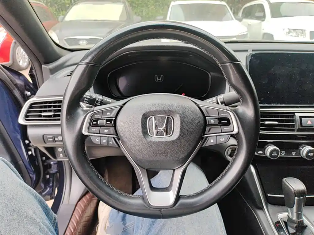 Honda Inspire — миниатюра 11