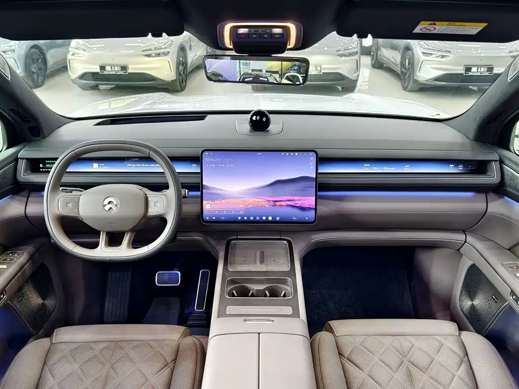 NIO ES8 — миниатюра 10