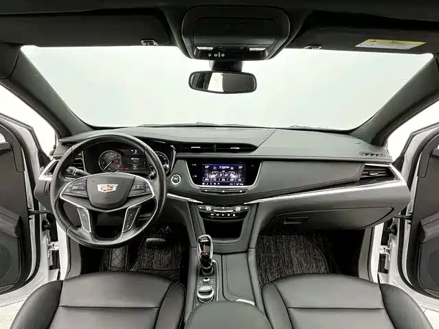 Cadillac XT5 — миниатюра 9