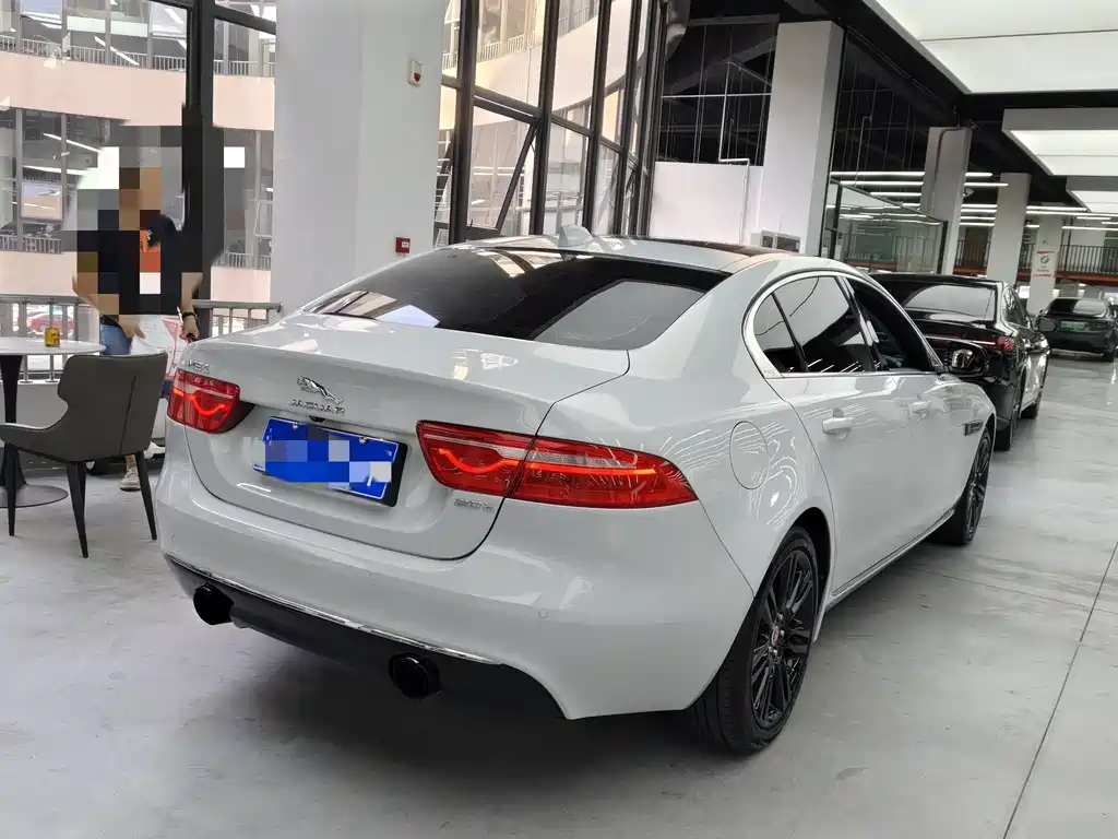 Jaguar XEL — миниатюра 13