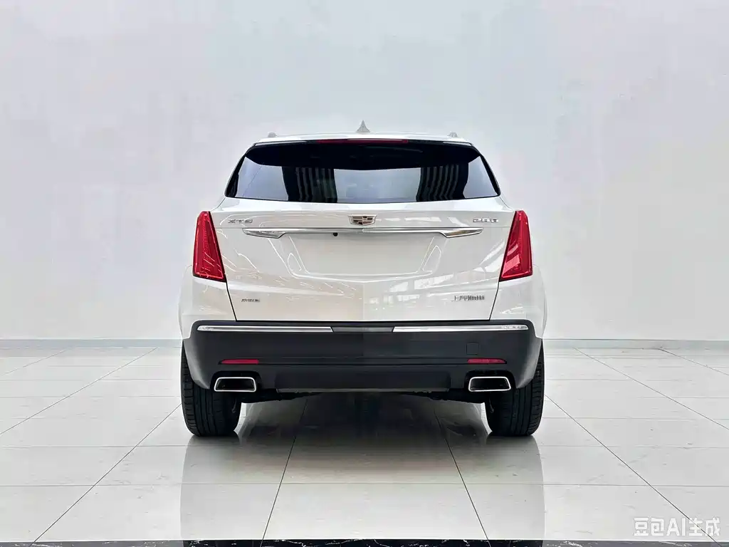 Cadillac XT5 — миниатюра 6